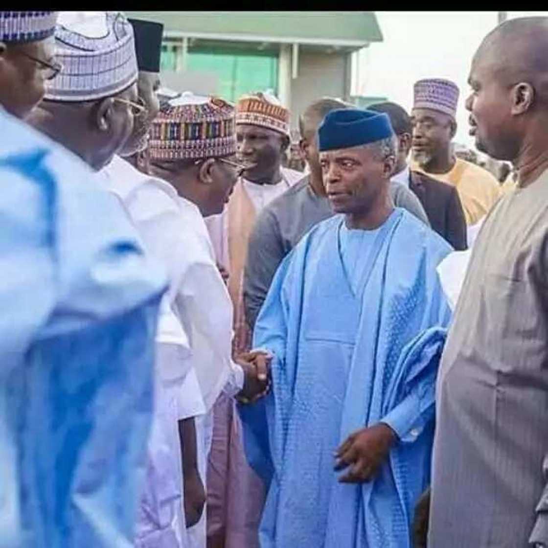 Bikin manya: Shugabannin Najeriya sun halarci bikin diyar Ministan Buhari, hotuna Bikin manya: Shugabannin Najeriya sun halarci bikin diyar Ministan Buhari, hotuna