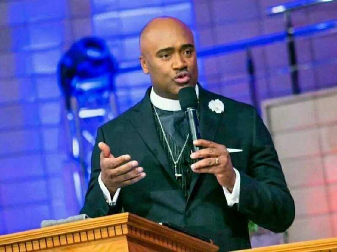 Pastor Paul Adefarasin Pastor Paul Adefarasin