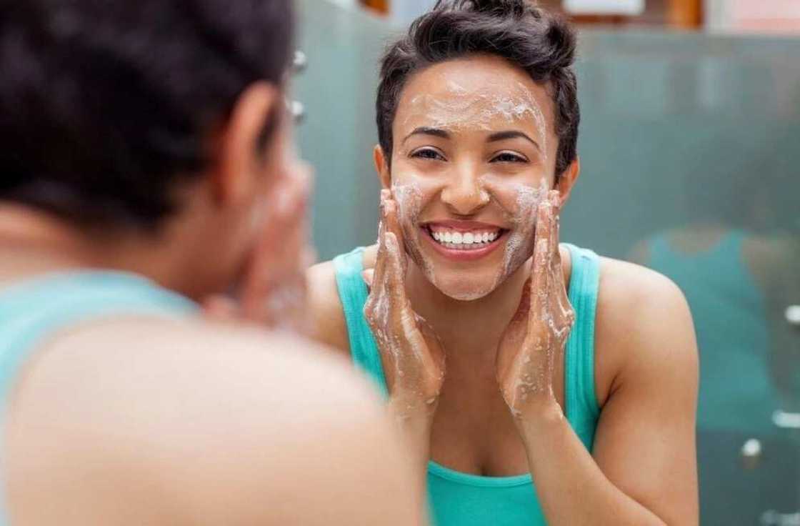 Shea butter is suitable for all skin types Shea butter is suitable for all skin types