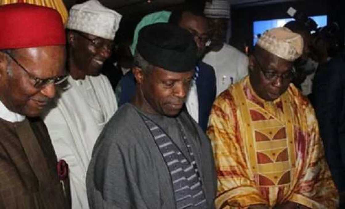 Photonews: See how Obasanjo ended feud with Gbenga Daniel Photonews: See how Obasanjo ended feud with Gbenga Daniel