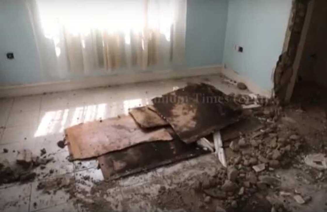 Inside Jonathan's apartment stripped bare by burglars (video) Inside Jonathan's apartment stripped bare by burglars (video)