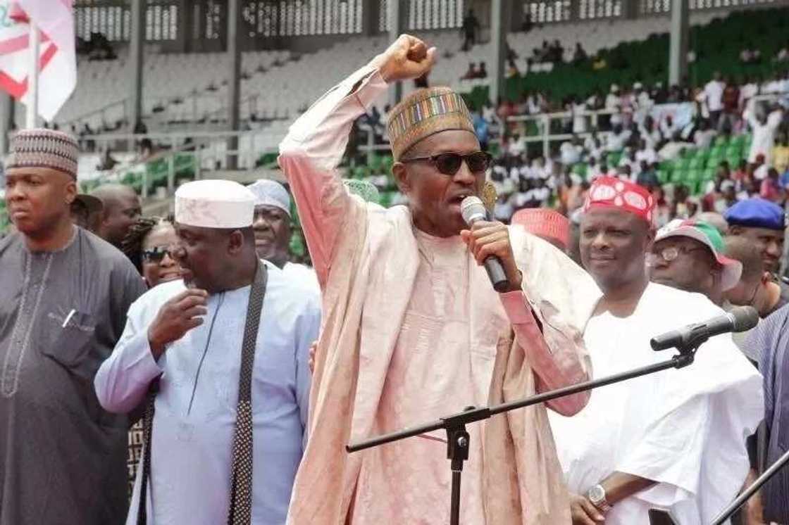 Yadda PDP ke son 'cin kasuwa' daga rashin lafiyar shugaba Buhari