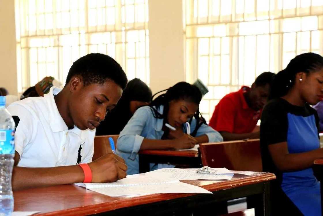 Nigerian curriculum for secondary schools in 2018 Nigerian curriculum for secondary schools in 2018