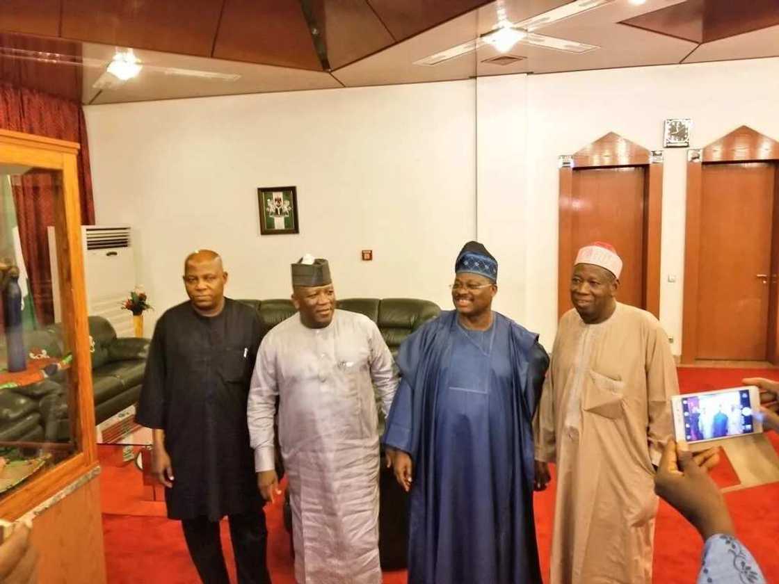 7 governors off to meet President Buhari in London (list, photos) 7 governors off to meet President Buhari in London (list, photos)