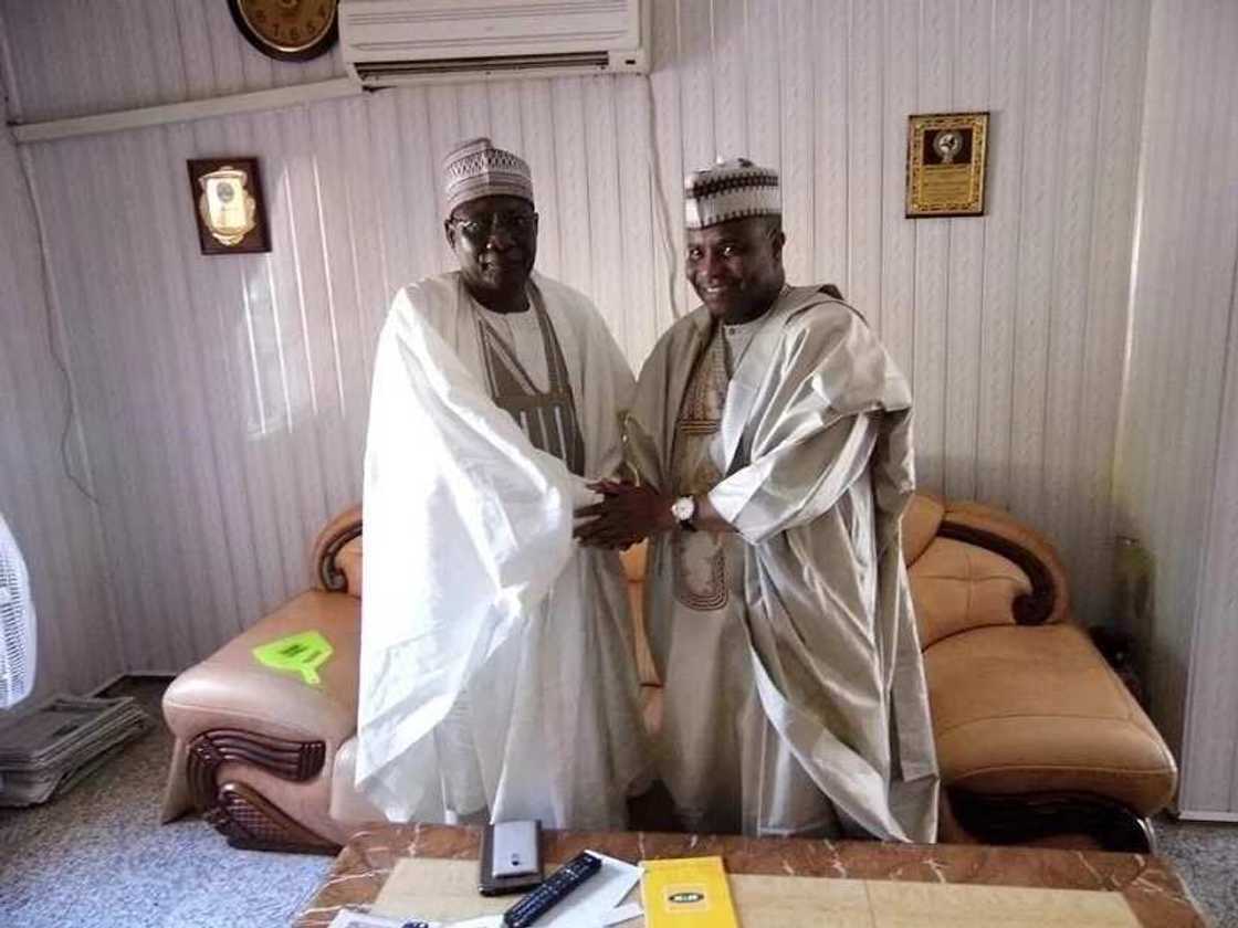 Hotuna: Gwamna Tambuwal ya ziyarci Shagari da tsofafin gwamnonin jihar sokoto