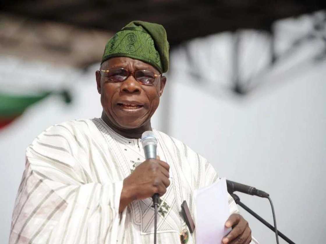 Obasanjo calls on southeast zone to unite Obasanjo calls on southeast zone to unite