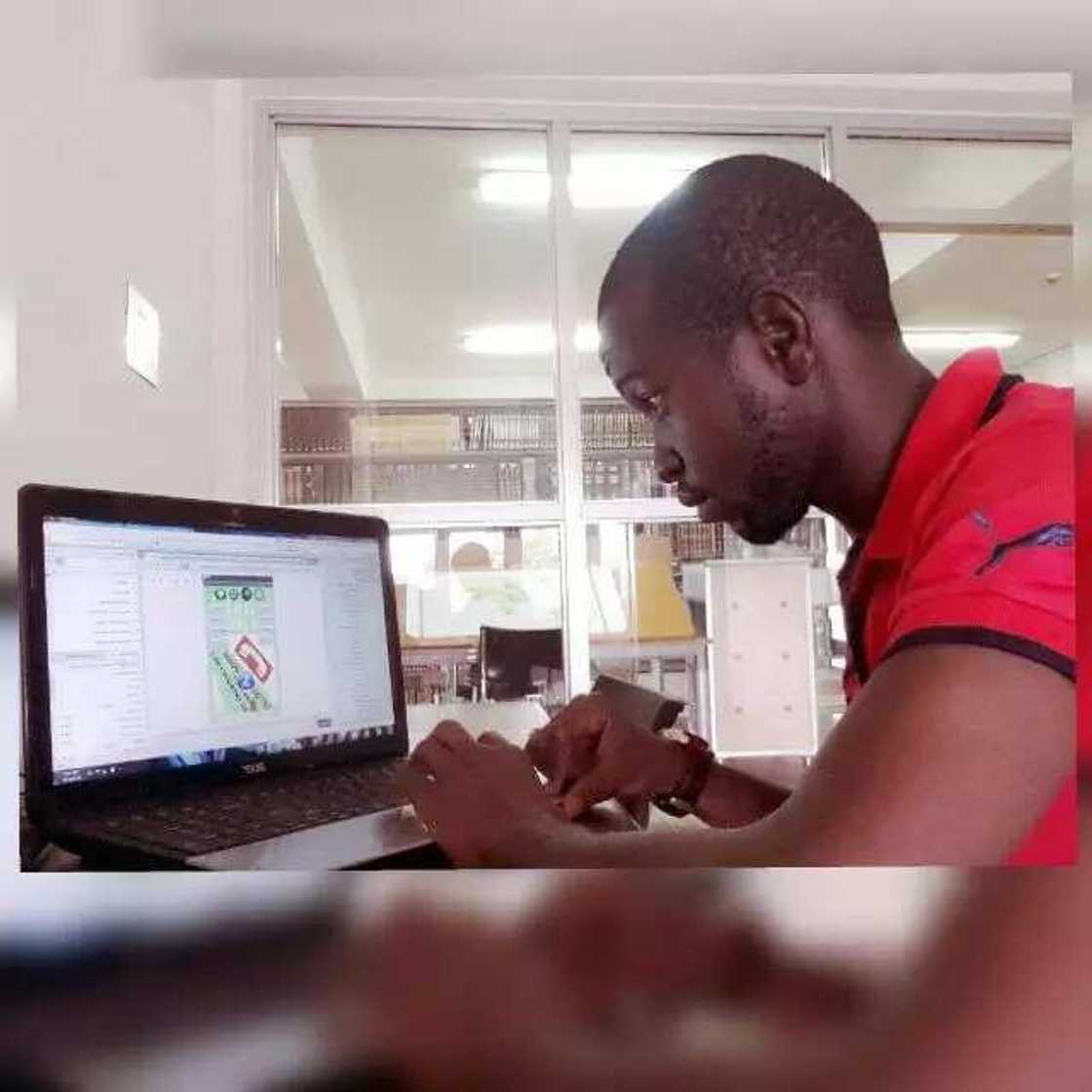 Hira da wani dan bautar Kasa 'NYSC' da yayi abin sha'awa Hira da wani dan bautar Kasa 'NYSC' da yayi abin sha'awa