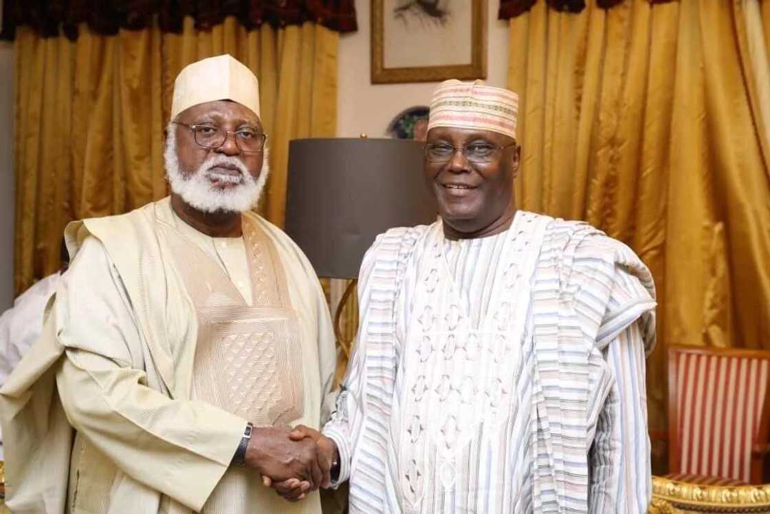 Zaben 2019: Atiku Abubakar ya goga gemu da gemu da IBB, Abdulsalam (Hotuna)