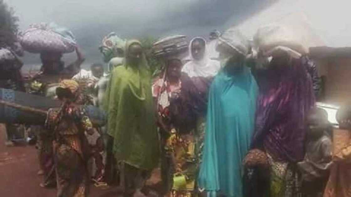 Hattara: Ana yi ma Fulani kisan kiyashi a jihar Taraba (HOTUNA) Hattara: Ana yi ma Fulani kisan kiyashi a jihar Taraba (HOTUNA)