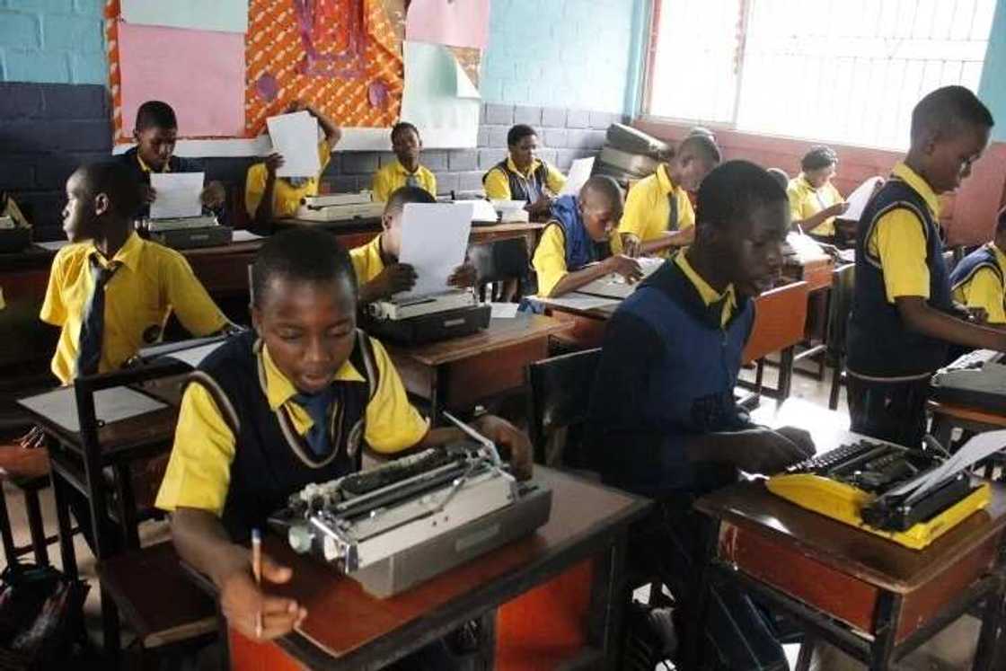 Private Secondary Education in Nigeria Private Secondary Education in Nigeria