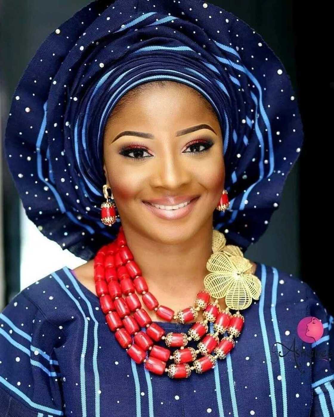 Bead designs for traditional wedding in Nigeria red and gold Bead designs for traditional wedding in Nigeria red and gold