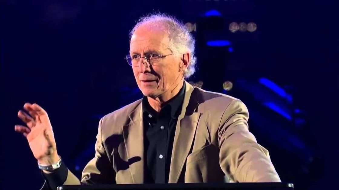 John Piper John Piper