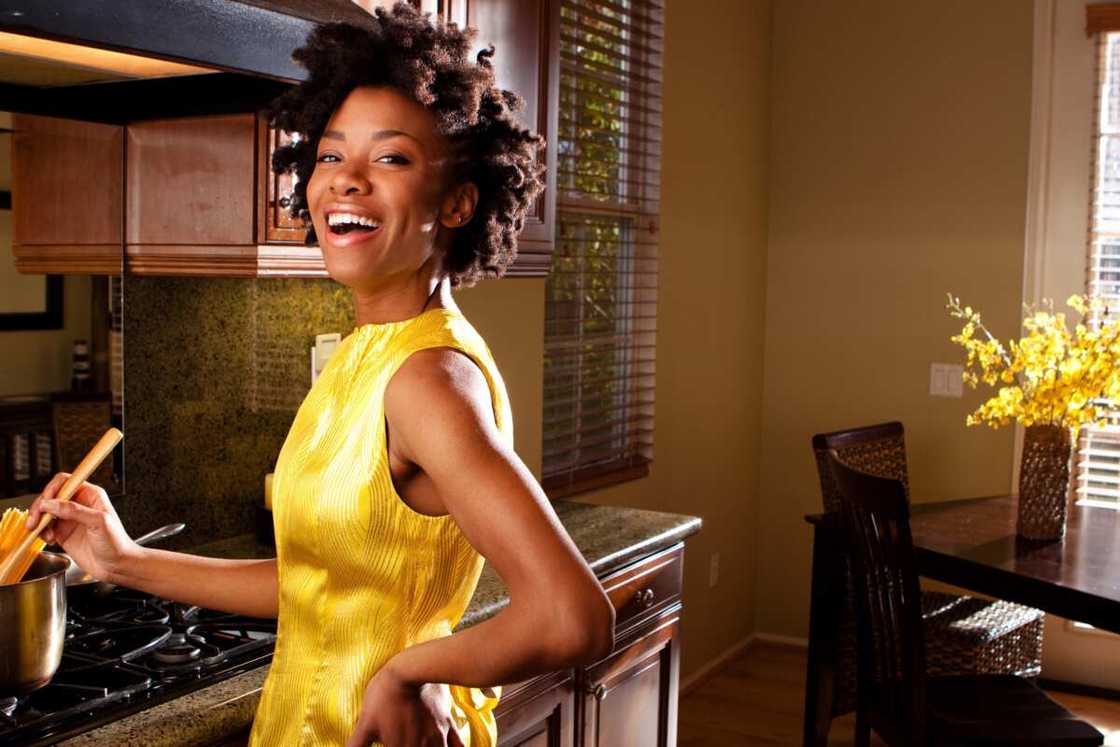 Housewife Housewife