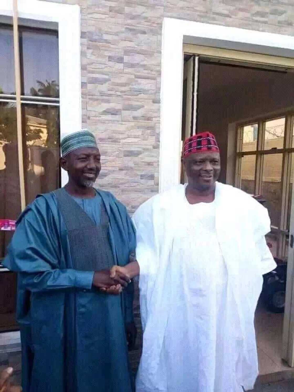 2019: Wasu manyan ‘yan siyasa a Kano sun yi mubaya’a ga Kwankwasiyya, hotuna 2019: Wasu manyan ‘yan siyasa a Kano sun yi mubaya’a ga Kwankwasiyya, hotuna