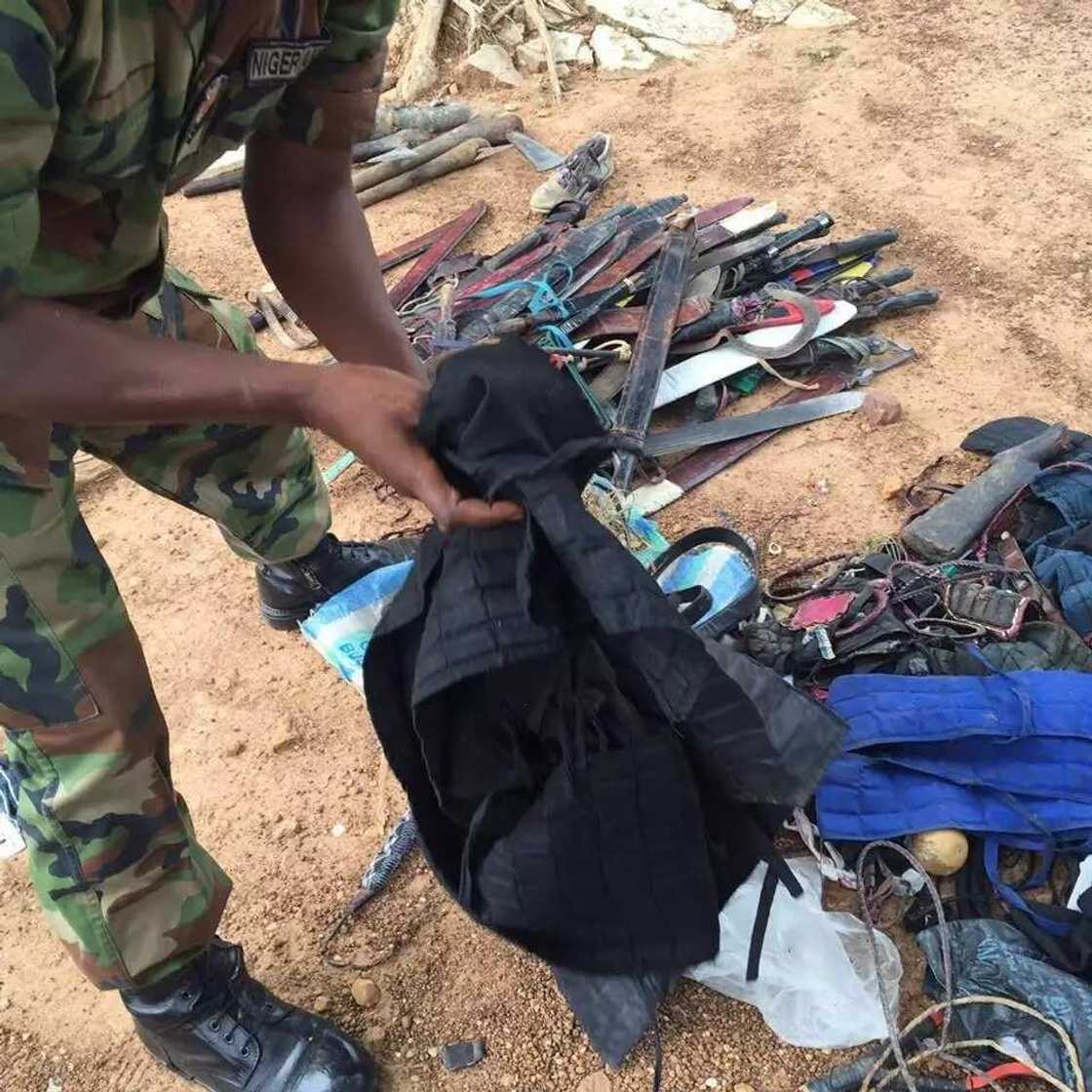 11 soldiers killed during attack by bandits 11 soldiers killed during attack by bandits