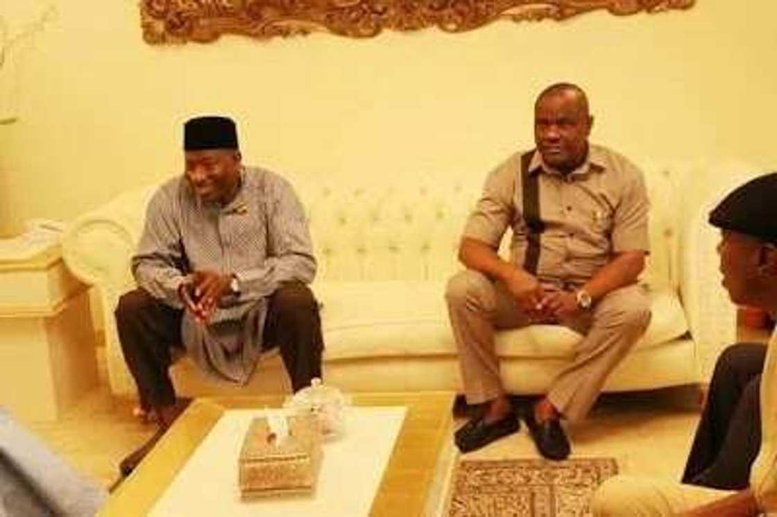 PDP Governors Visit Jonathan PDP Governors Visit Jonathan