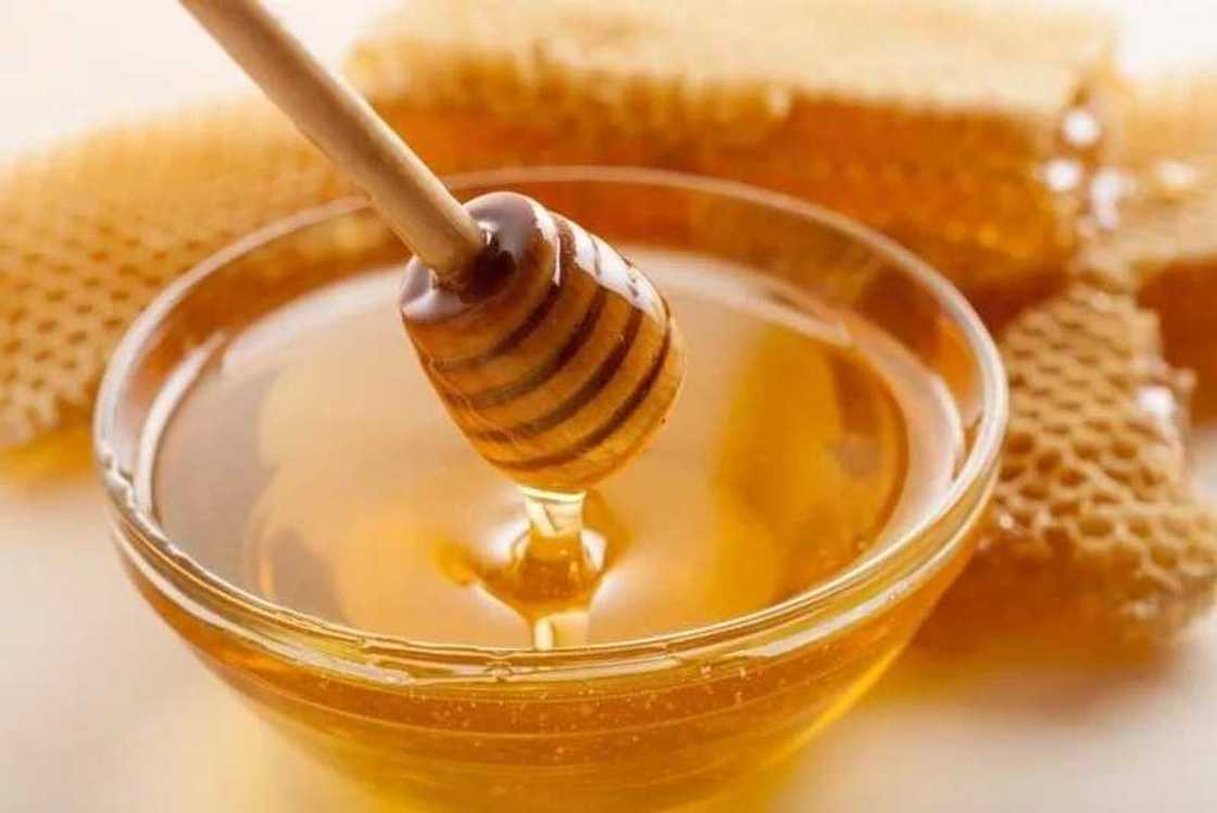 3. Honey 3. Honey