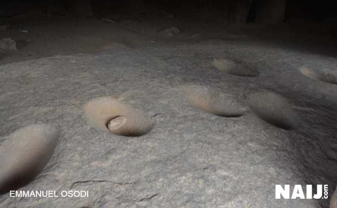 131-year-old Iya Orisa living under Olumo Rock (photos, video) 131-year-old Iya Orisa living under Olumo Rock (photos, video)