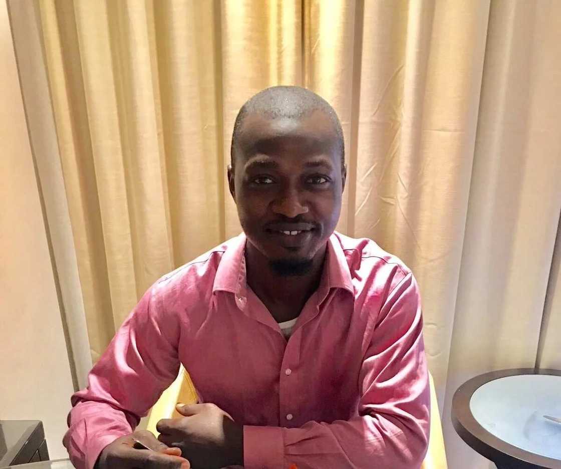 Young lady gets robbed by Uber driver in Nigeria, cries out Young lady gets robbed by Uber driver in Nigeria, cries out