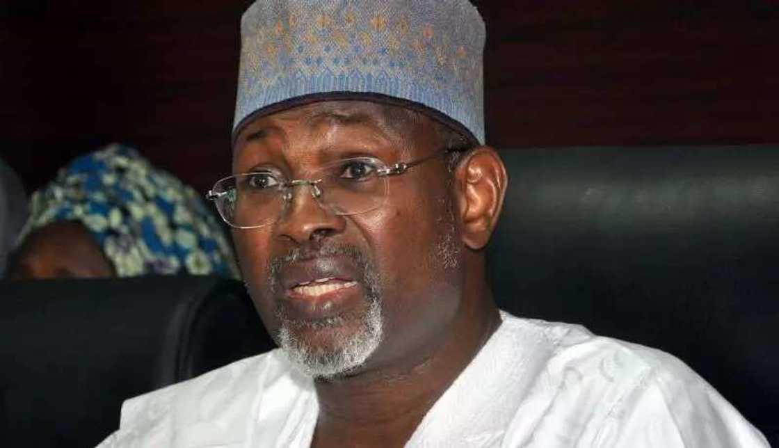 A karshe tsohon Shugaban INEC ya yi watsi da APC da PDP, ya shiga PRP, ya bayyana dalilai A karshe tsohon Shugaban INEC ya yi watsi da APC da PDP, ya shiga PRP, ya bayyana dalilai
