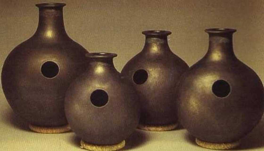 Udu - Hausa musical instrument Udu - Hausa musical instrument