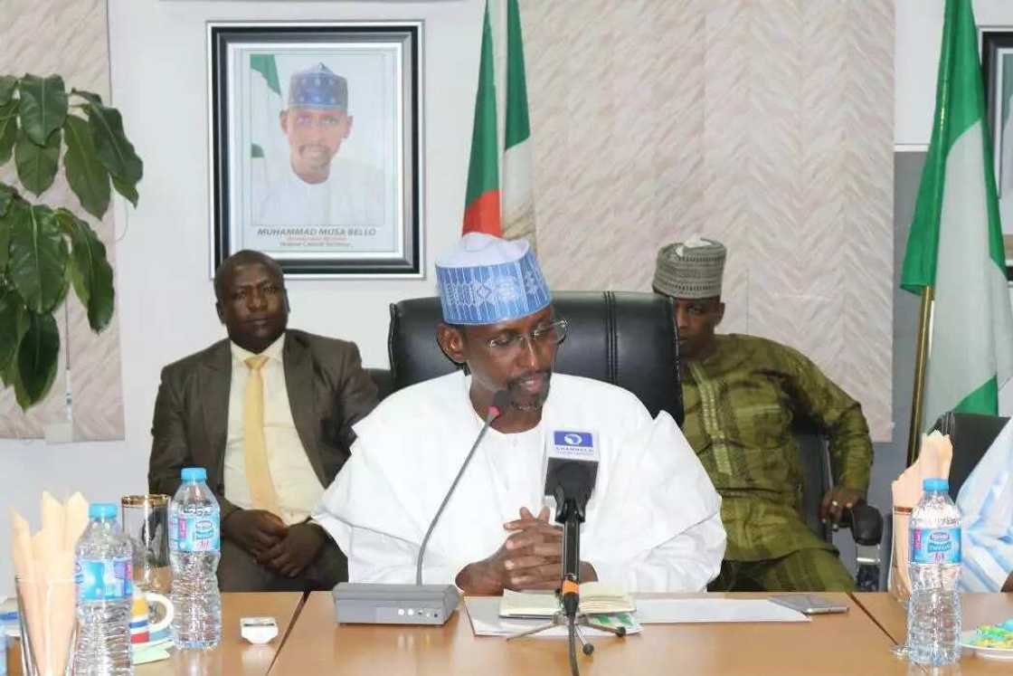 Hukumar raya birnin Abuja za ta rushe wasu gine-gine 750 Hukumar raya birnin Abuja za ta rushe wasu gine-gine 750