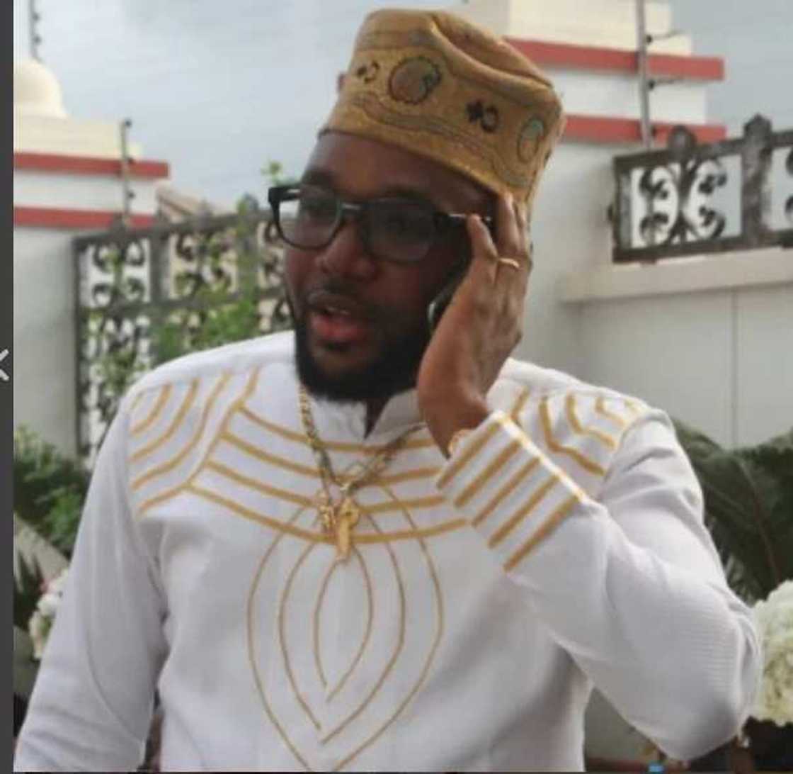 See 5 Star Music Boss E-Money's Billion Naira Home See 5 Star Music Boss E-Money's Billion Naira Home