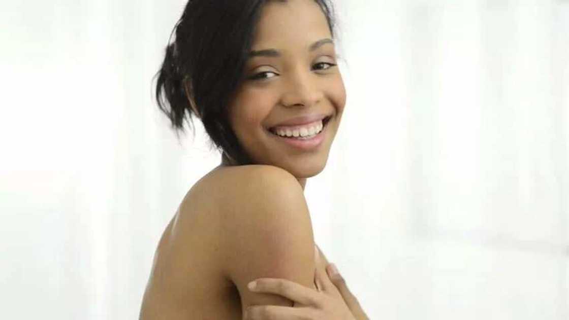 Nigerian woman Nigerian woman