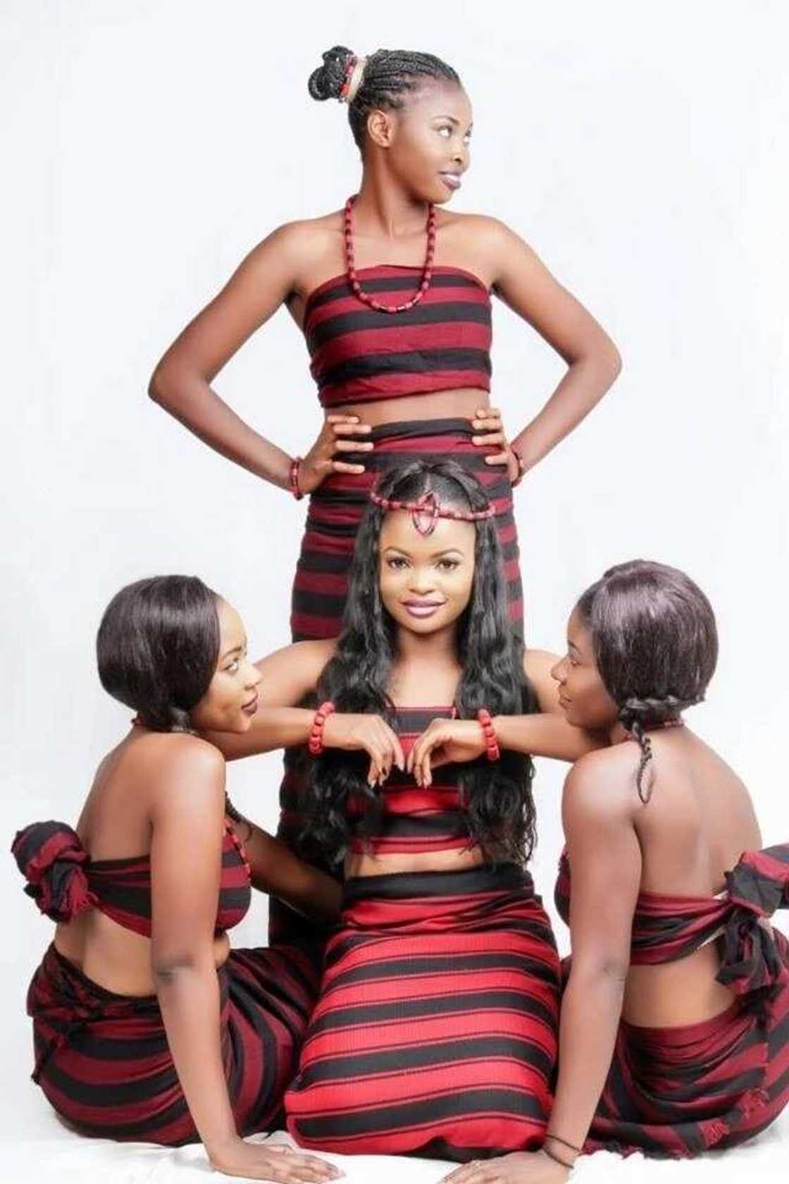 Idoma attire Idoma attire