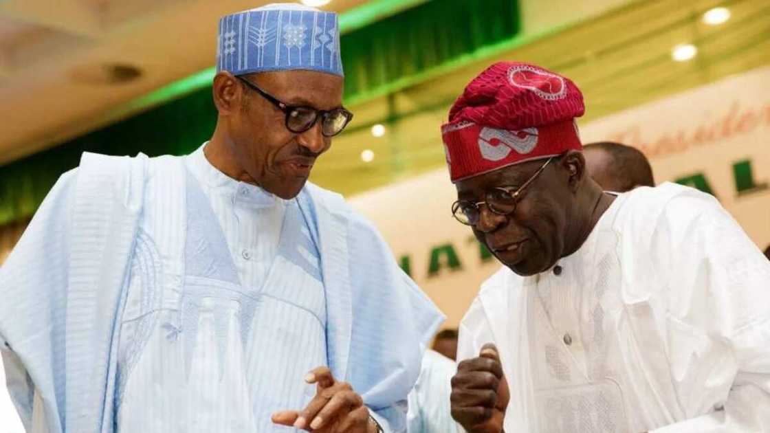 Muna bukatar Buhari ya sake kera tattalin aziki – Tinubu Muna bukatar Buhari ya sake kera tattalin aziki – Tinubu
