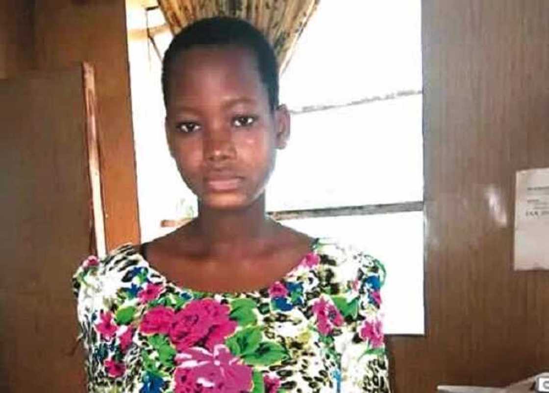 Yan sanda sun cafke wata mata bayan ta jefa jariri a masai Yan sanda sun cafke wata mata bayan ta jefa jariri a masai
