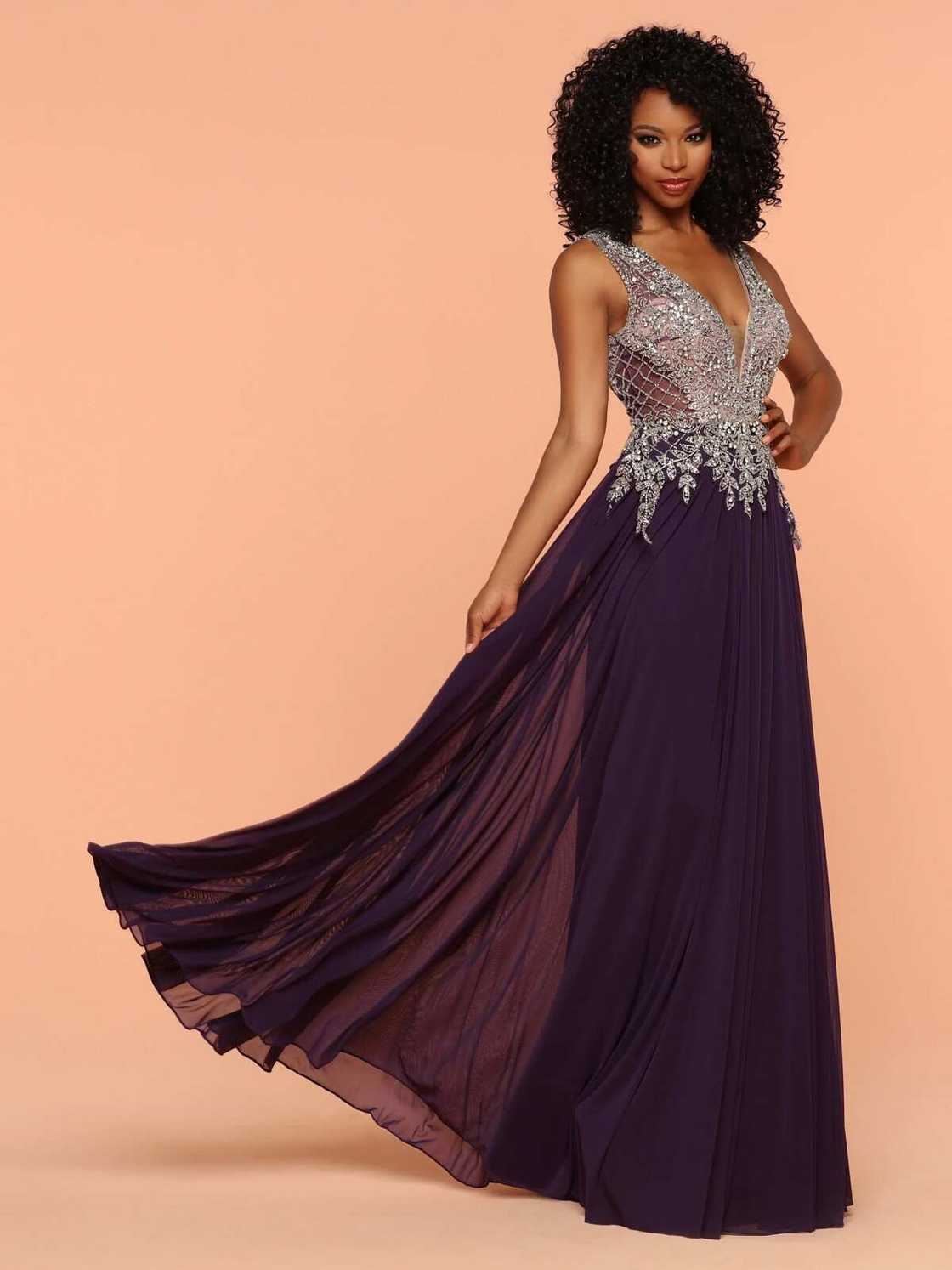 Long chiffon dress with decor