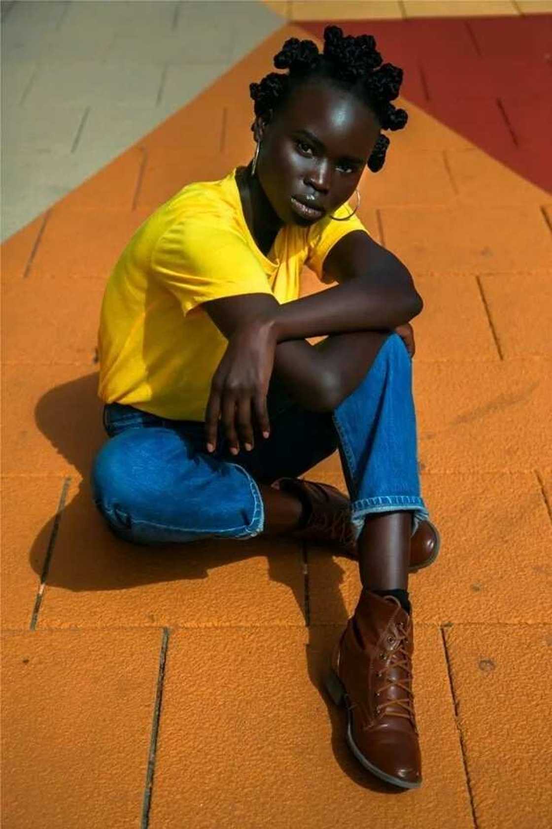 Meet 19-year-old Dark-Skinned Model, Florence Baitio Meet 19-year-old Dark-Skinned Model, Florence Baitio