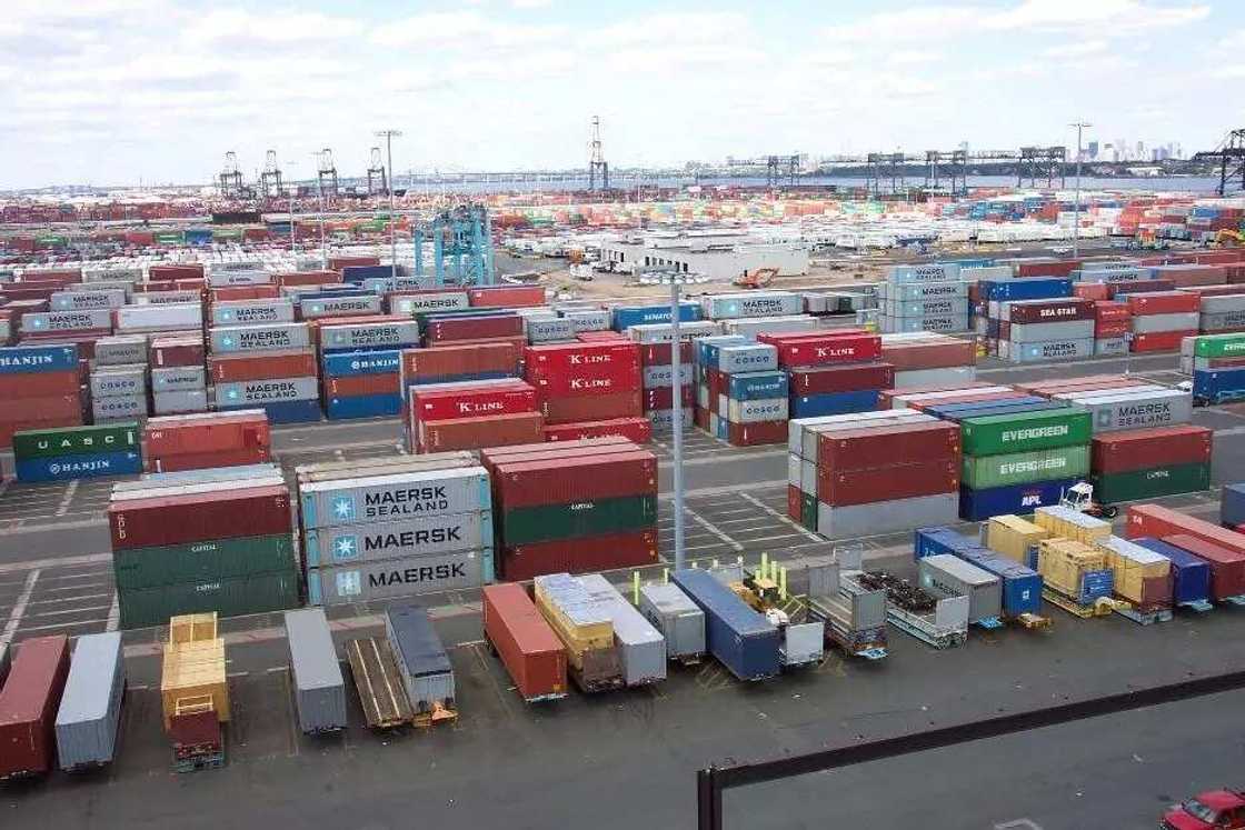 It will be too much for Nigerians: Igbo traders reject new increment in import duty by the Nigerian Customs It will be too much for Nigerians: Igbo traders reject new increment in import duty by the Nigerian Customs