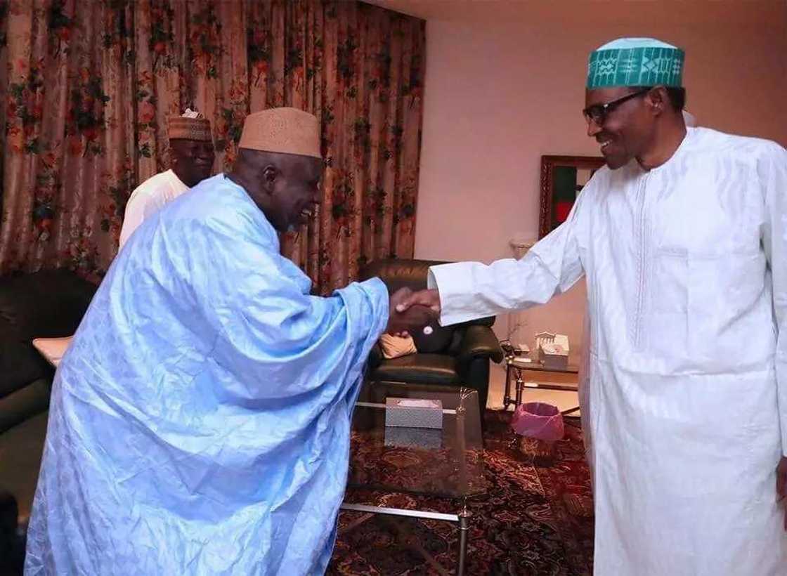 Shugaba Buhari ya karbi bakuncin Sarkin Anka, Alhaji Attahiru Ahmad Shugaba Buhari ya karbi bakuncin Sarkin Anka, Alhaji Attahiru Ahmad