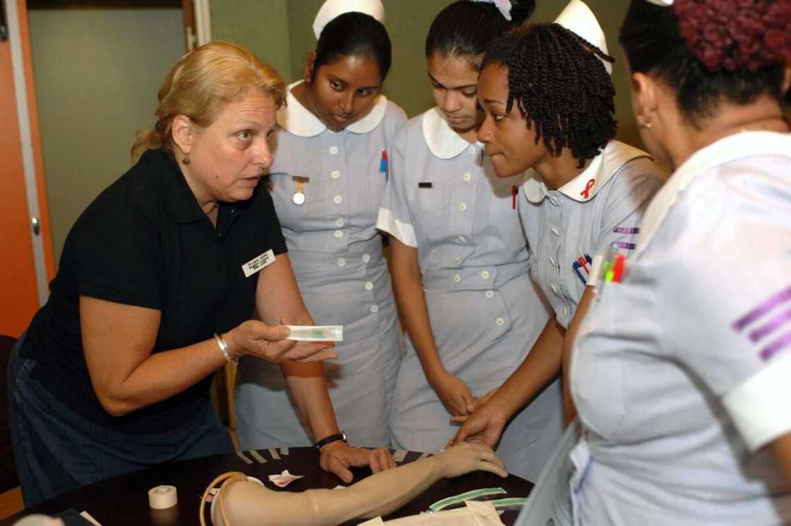 Nursing lesson Nursing lesson