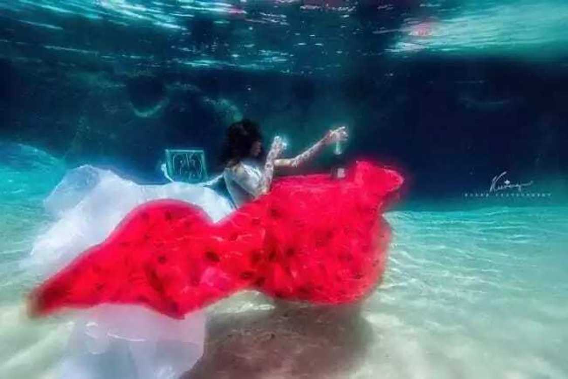 Kyawawan hotuna daga tafkin dajin Yankari Kyawawan hotuna daga tafkin dajin Yankari