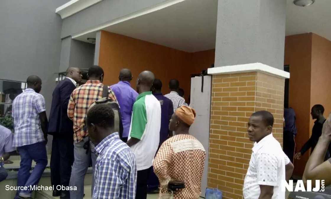 Account Holders Fume, Besiege Banks For BVN Account Holders Fume, Besiege Banks For BVN