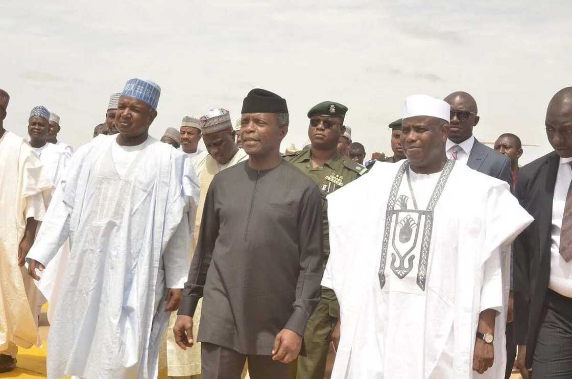 Ba kanta: Ana rigimar kan iyaka tsakanin jahohin Sokoto da Zamfara Ba kanta: Ana rigimar kan iyaka tsakanin jahohin Sokoto da Zamfara