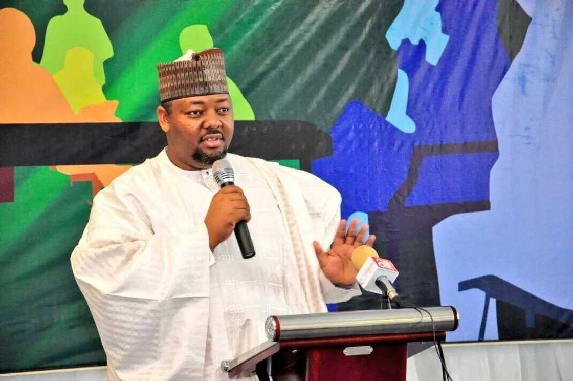 Acting President Yemi Osinbajo has appointed a Senior special adviser to President Buhari Acting President Yemi Osinbajo has appointed a Senior special adviser to President Buhari