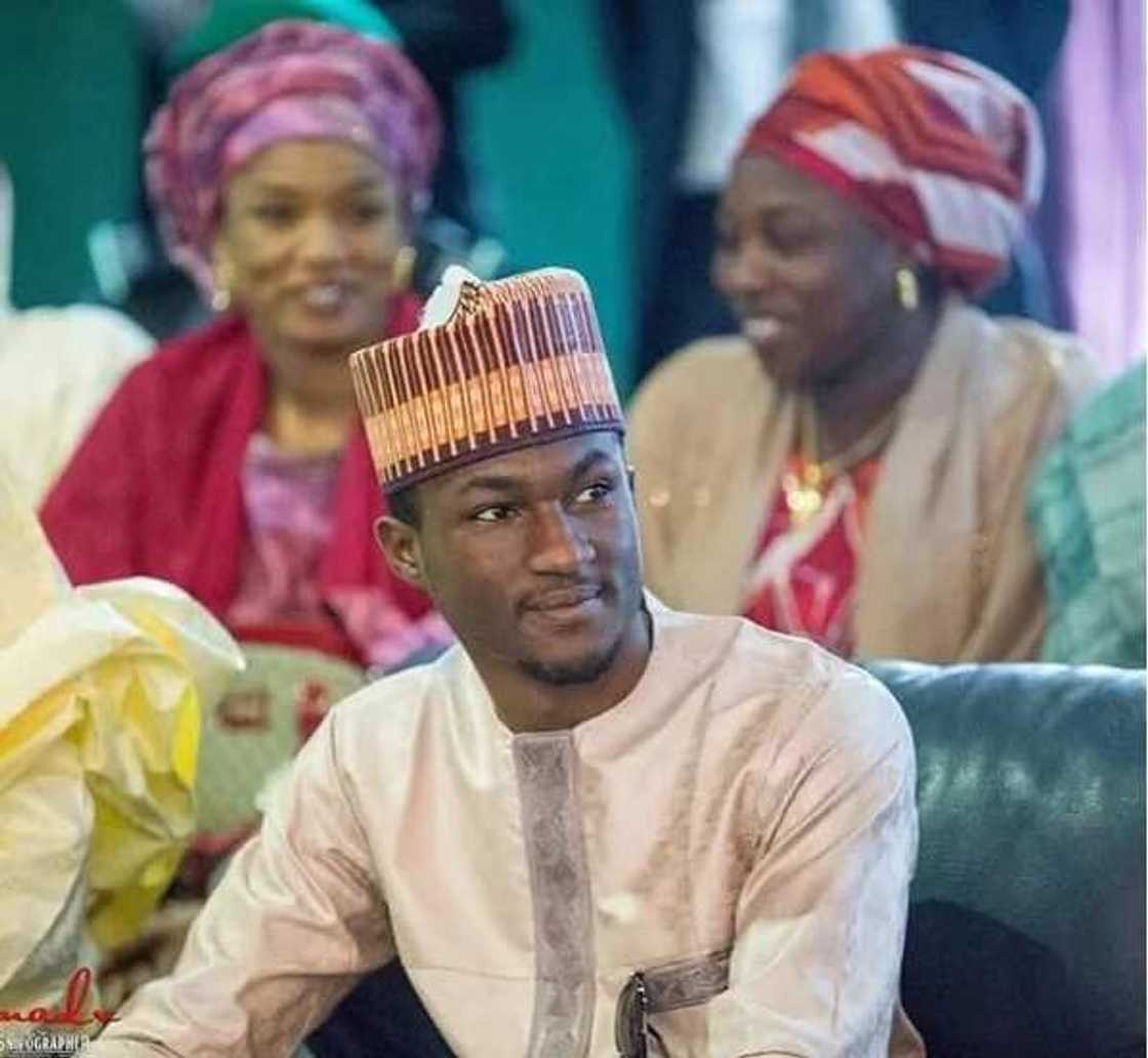 Abubwan da Yusuf Buhari ya fada a game da Aisha Buhari a sabon littafinta ‘Being Different’