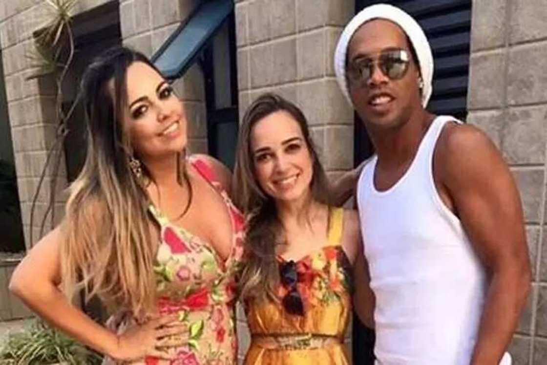 Ronaldinho ya kammala shirin auren mata 2 a lokaci guda a kasar Brazil