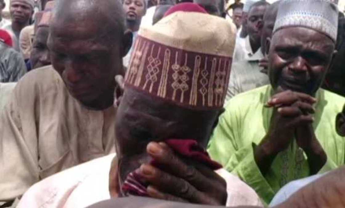 Hotunan da ya tabbatar da cewa an sace yan matan Chibok Hotunan da ya tabbatar da cewa an sace yan matan Chibok