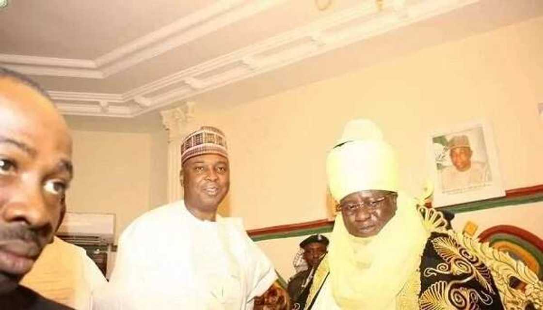 Shugaban Majalisan Dattawa Bukola Saraki yayi ta'aziyya ma Gwamnatin Bauchi Sarkin Bauchi da iyalin Ali Wakili Shugaban Majalisan Dattawa Bukola Saraki yayi ta'aziyya ma Gwamnatin Bauchi Sarkin Bauchi da iyalin Ali Wakili