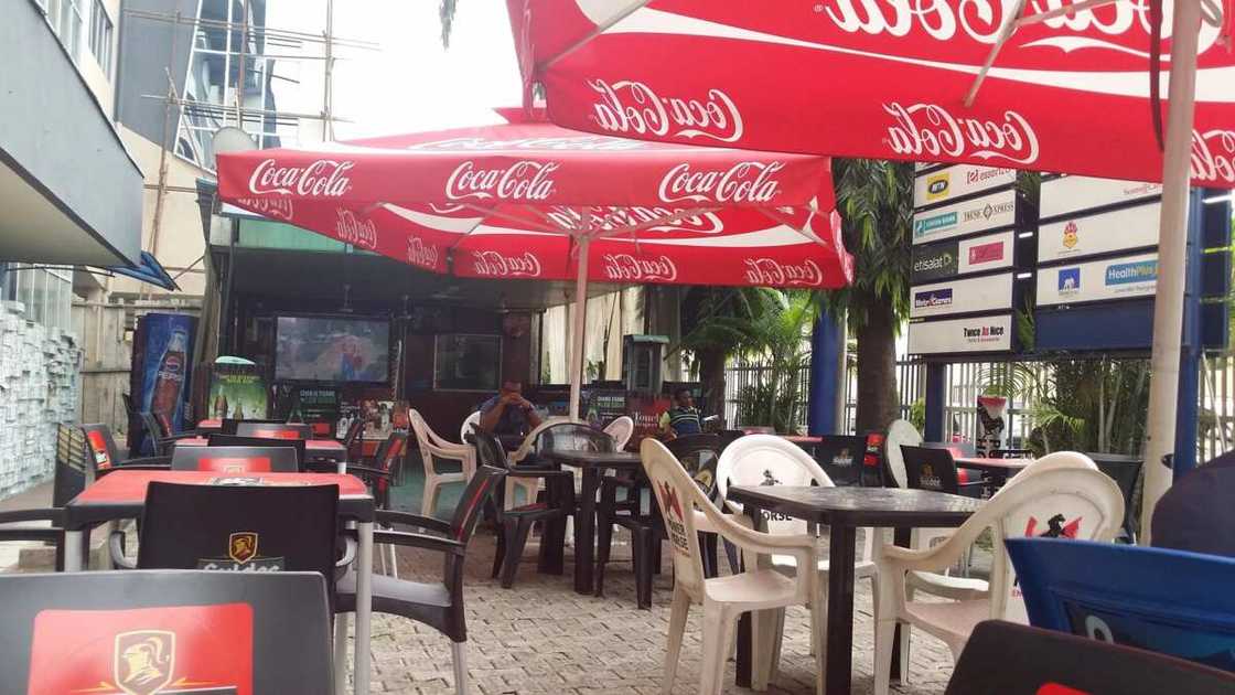 Six Bars To Chill Out In Lagos This Weekend Six Bars To Chill Out In Lagos This Weekend