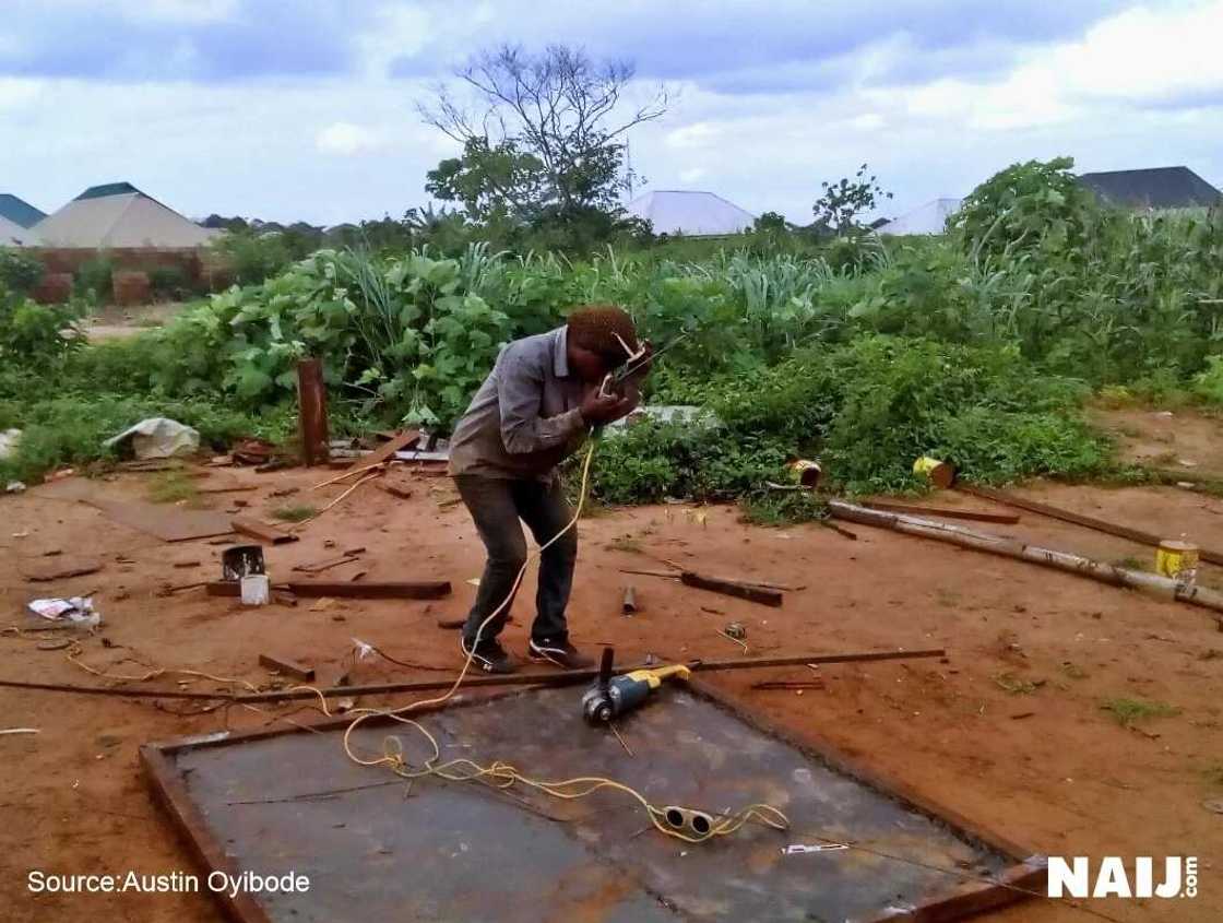 Sana'a sa'a: Ku karanta labarin wata mace mai sana'ar walda a jihar Delta Sana'a sa'a: Ku karanta labarin wata mace mai sana'ar walda a jihar Delta