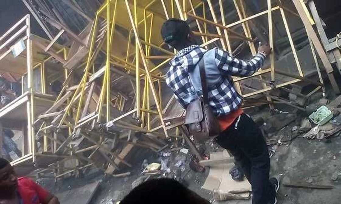 Another Fire Outbreak Hits Balogun Market (PHOTOS) Another Fire Outbreak Hits Balogun Market (PHOTOS)