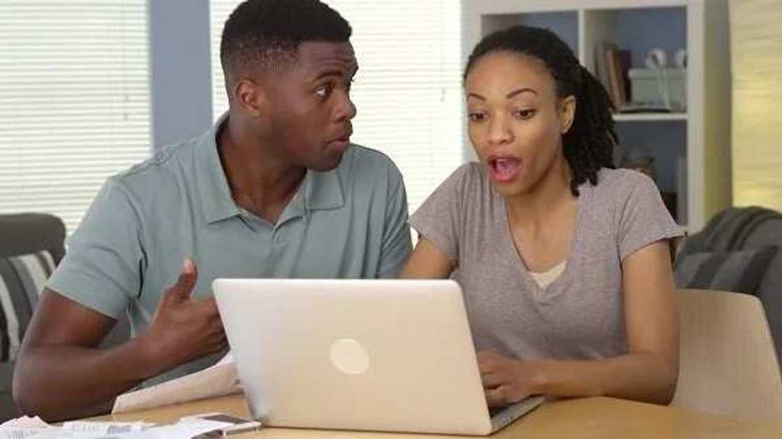 5 signs your husband is very stingy 5 signs your husband is very stingy