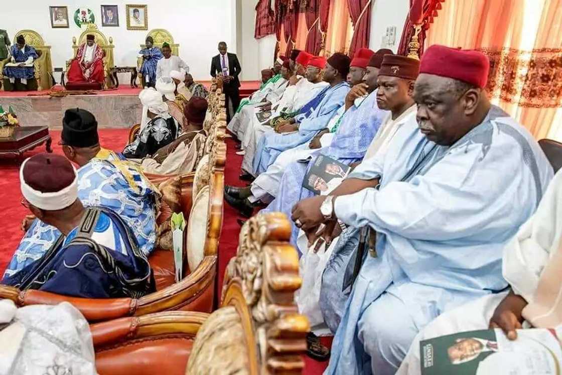 Yadda jama'a suka tarbi shugaba Buhari a jihar Plateau cikin hotuna Yadda jama'a suka tarbi shugaba Buhari a jihar Plateau cikin hotuna