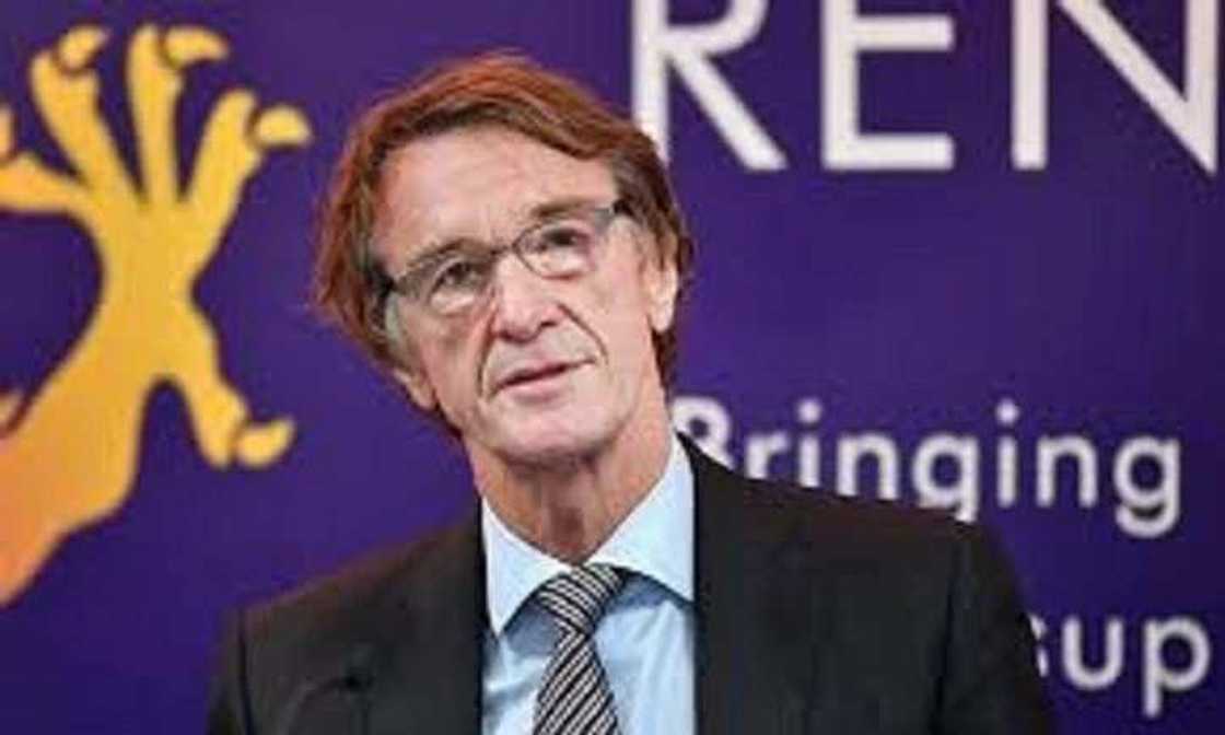 Ko za'a siyar: An taya Chelse kuɗin yanke Talauci har £21b Ko za'a siyar: An taya Chelse kuɗin yanke Talauci har £21b